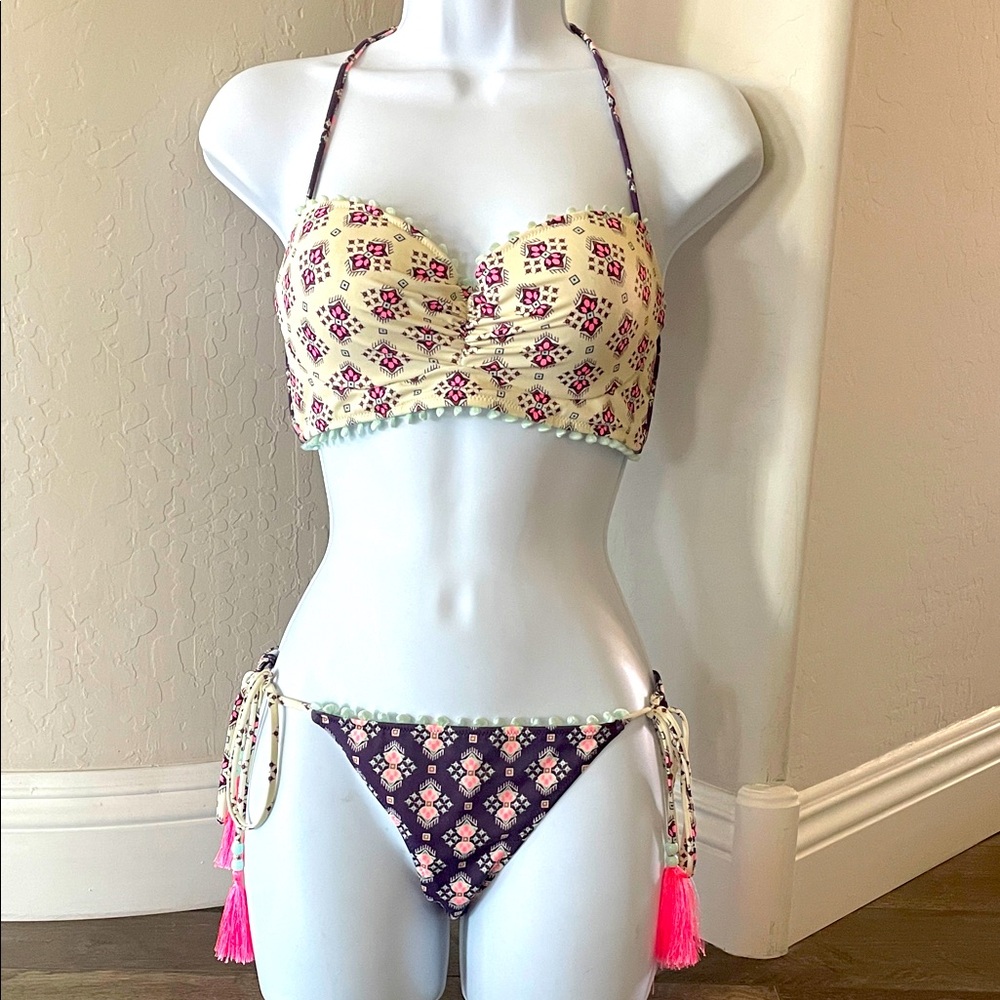 Victoria's Secret 2 piece Swim Suit size SP